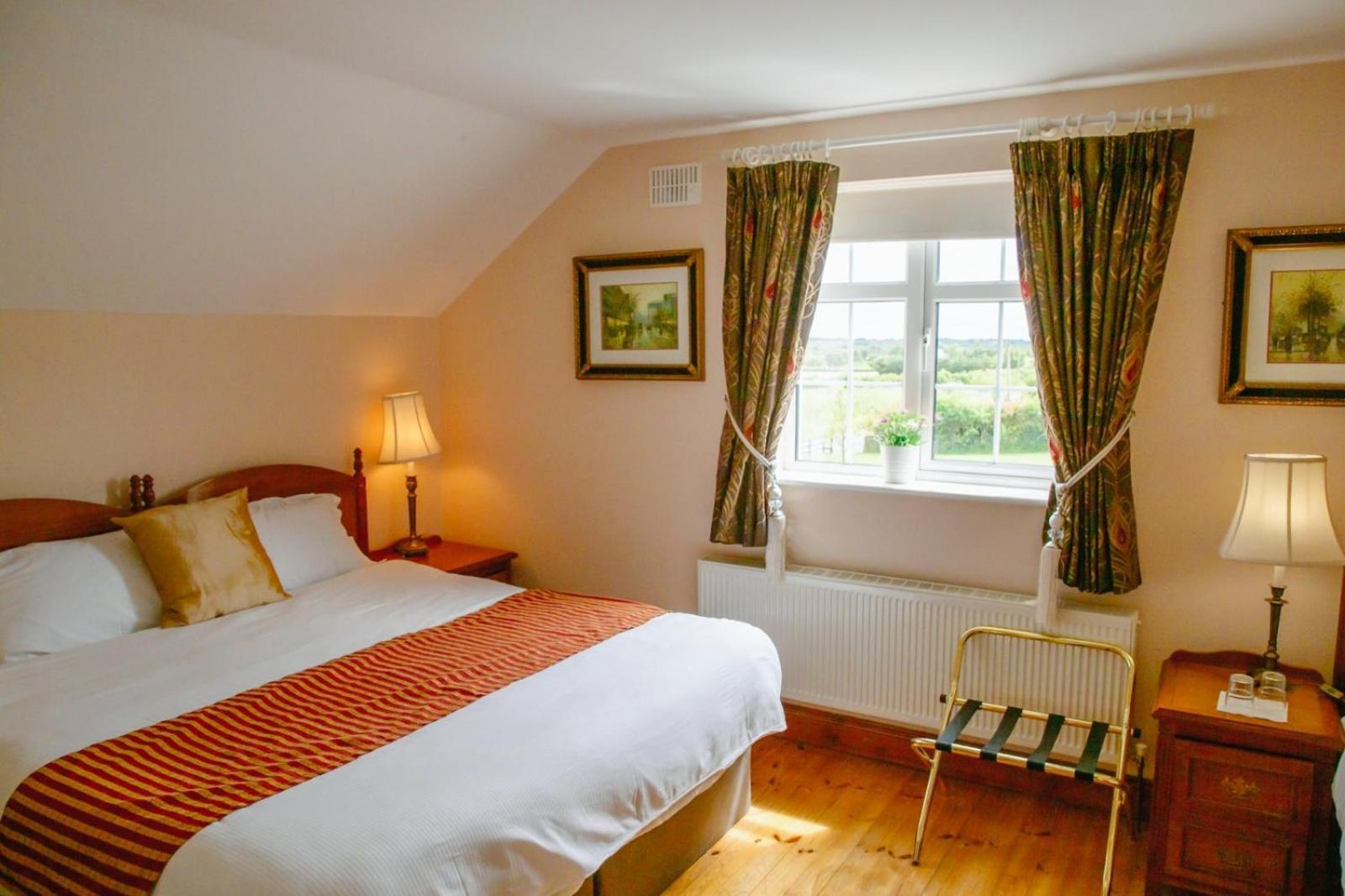 Rockfield Manor B&B, Knock Knock  Room photo